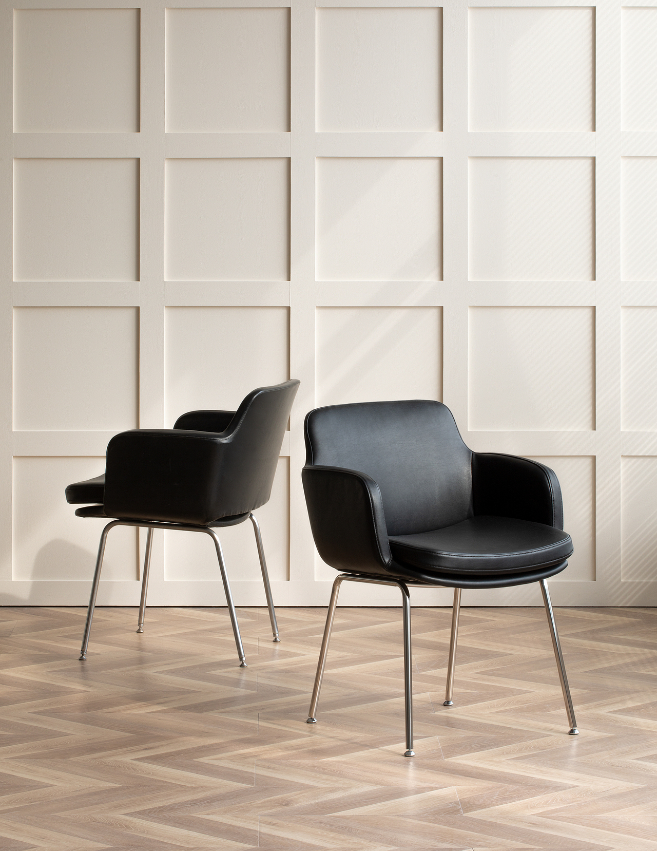 静物摄影｜#生野安室# 沙发·麦芬与Prado 🛋️（图ZMjg3ODM3Mjg0） - 产品摄影 - 站酷设计师绘食集原创素材 - 站酷ZCOOL