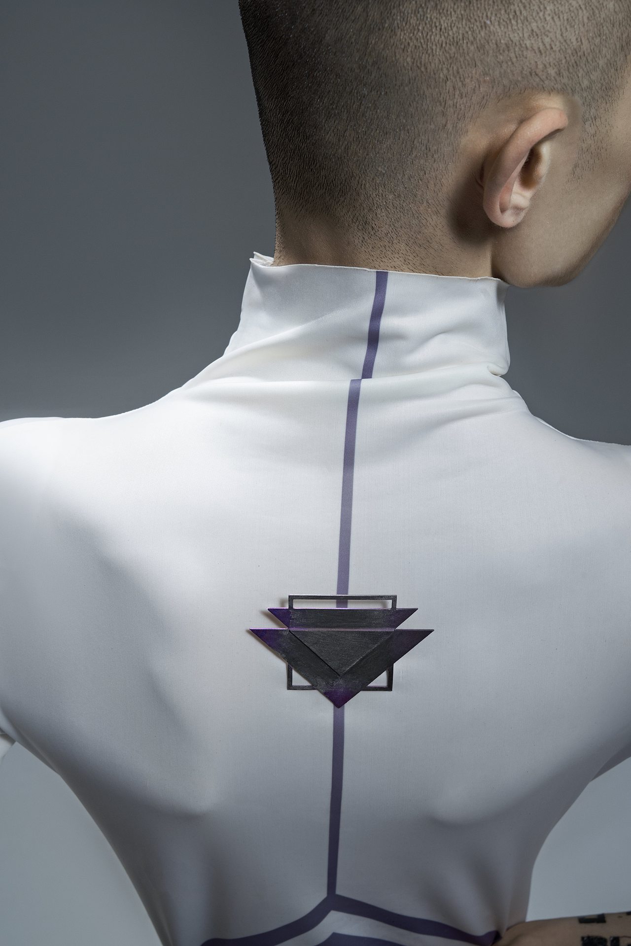 「镜·人」（图ZMjU5NTAyMzU2） - 时尚/艺术摄影 - 站酷设计师英东brucesuen原创素材 - 站酷ZCOOL