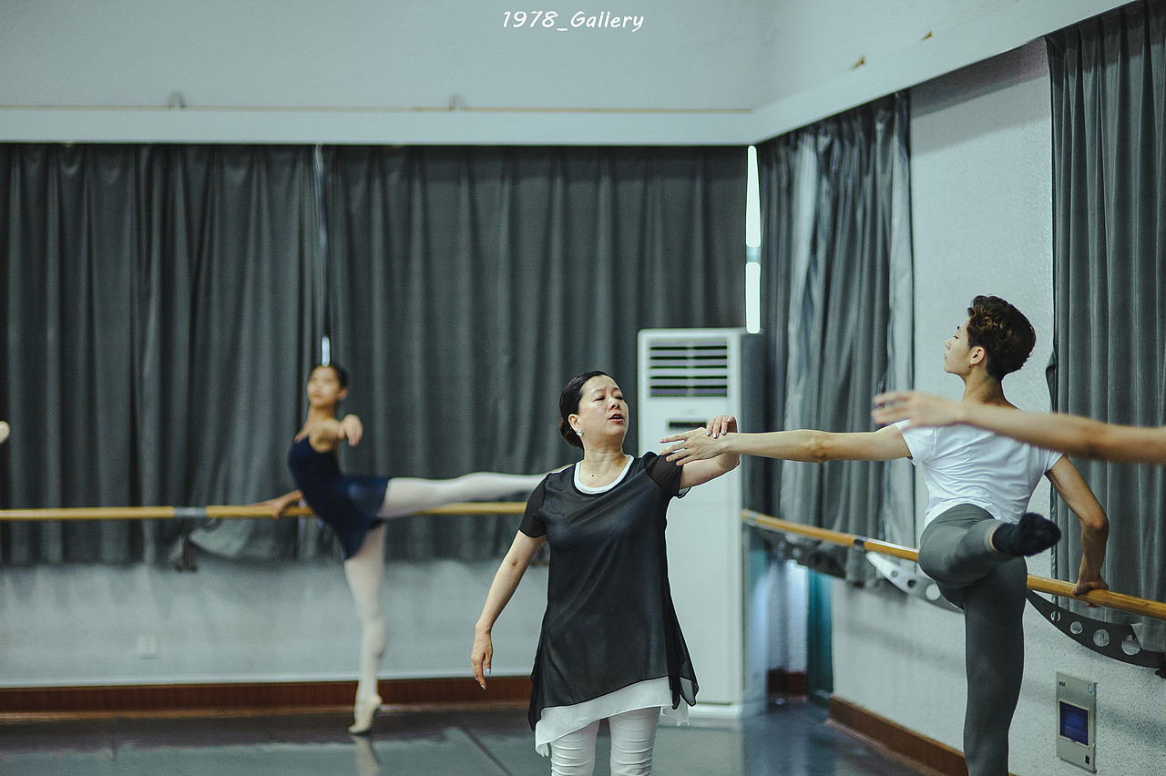 林老师的芭蕾舞蹈课