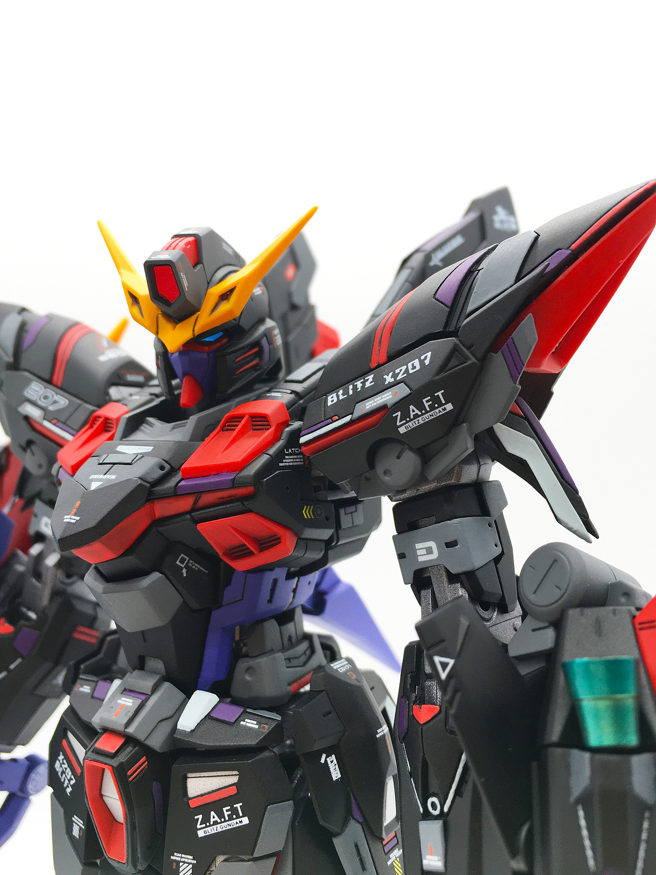 【胖头鱼】mg 迅雷高达