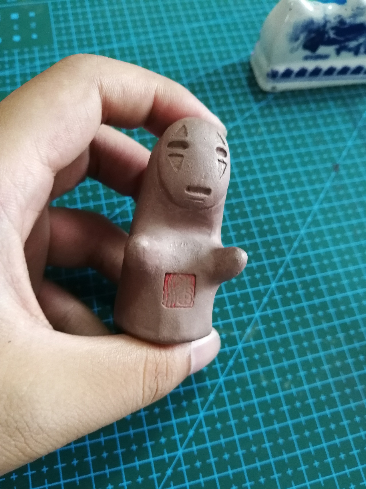 无脸男泥塑的制作与彩塑过程——塑新斋泥塑教程