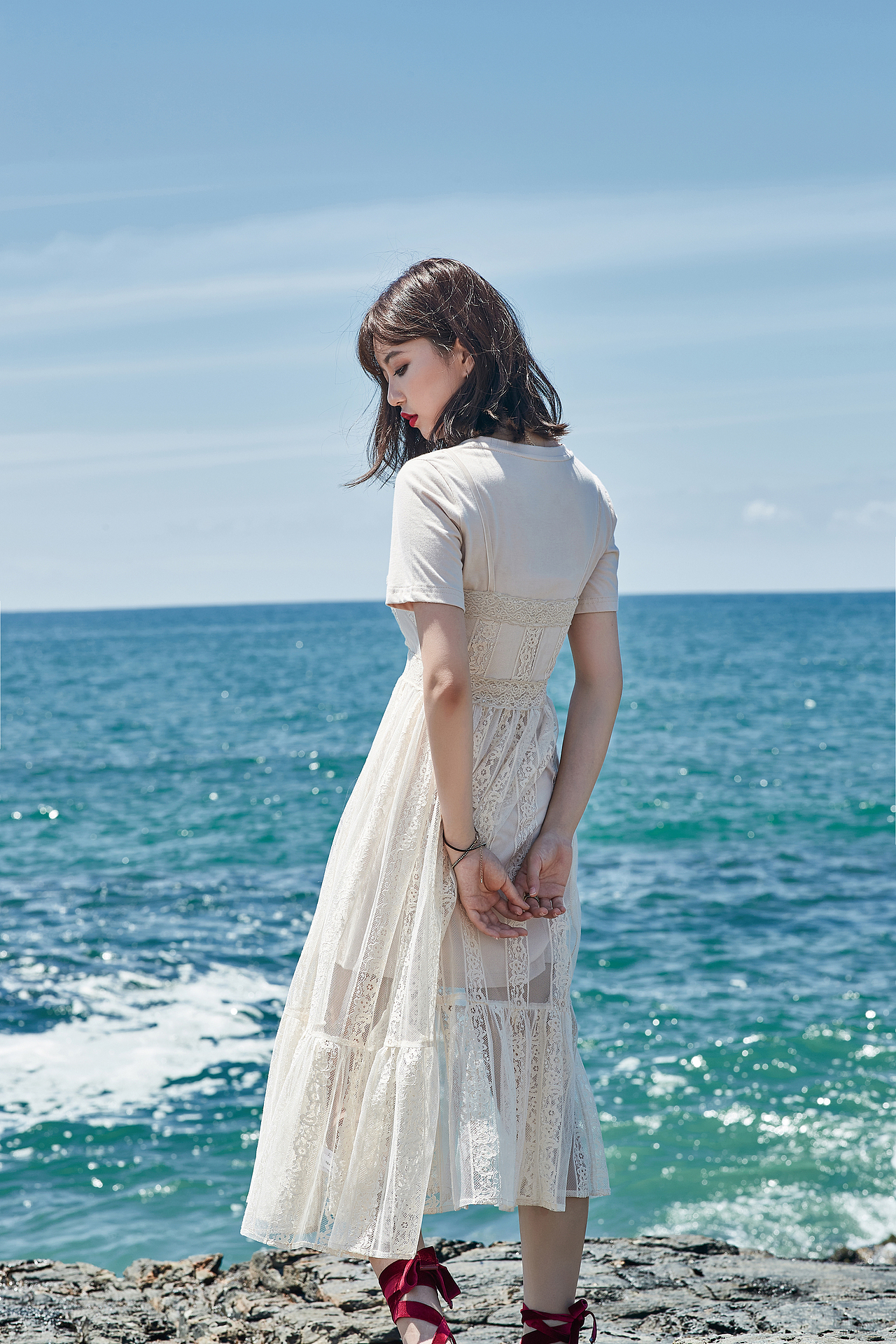 海景女装（图ZMjk0MzU4Mzgw） - 人像摄影 - 站酷设计师简影广告原创素材 - 站酷ZCOOL