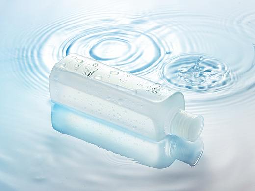 ilso  玩玩水  好像是卸妆水 