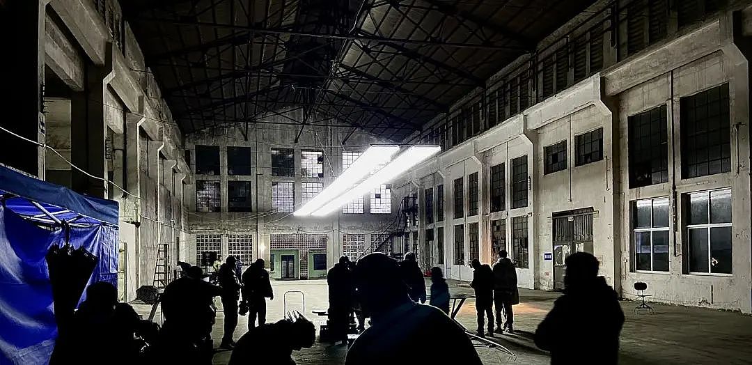 竞速赛道美学,真我GTNeo3致敬传奇