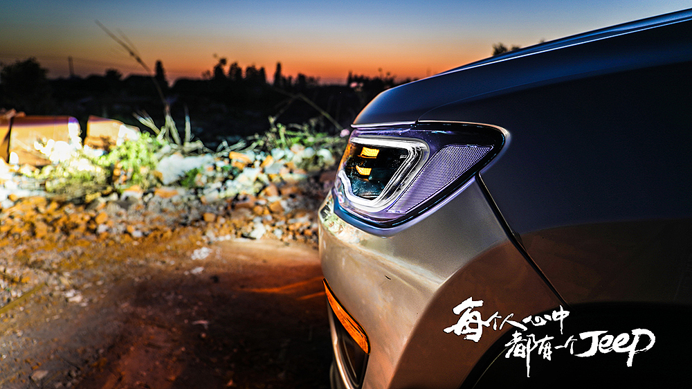 Jeep 城市轻越野情怀（图ZOTY3NTg0ODQ=） - 产品摄影 - 站酷设计师引领Hi生活原创素材 - 站酷ZCOOL
