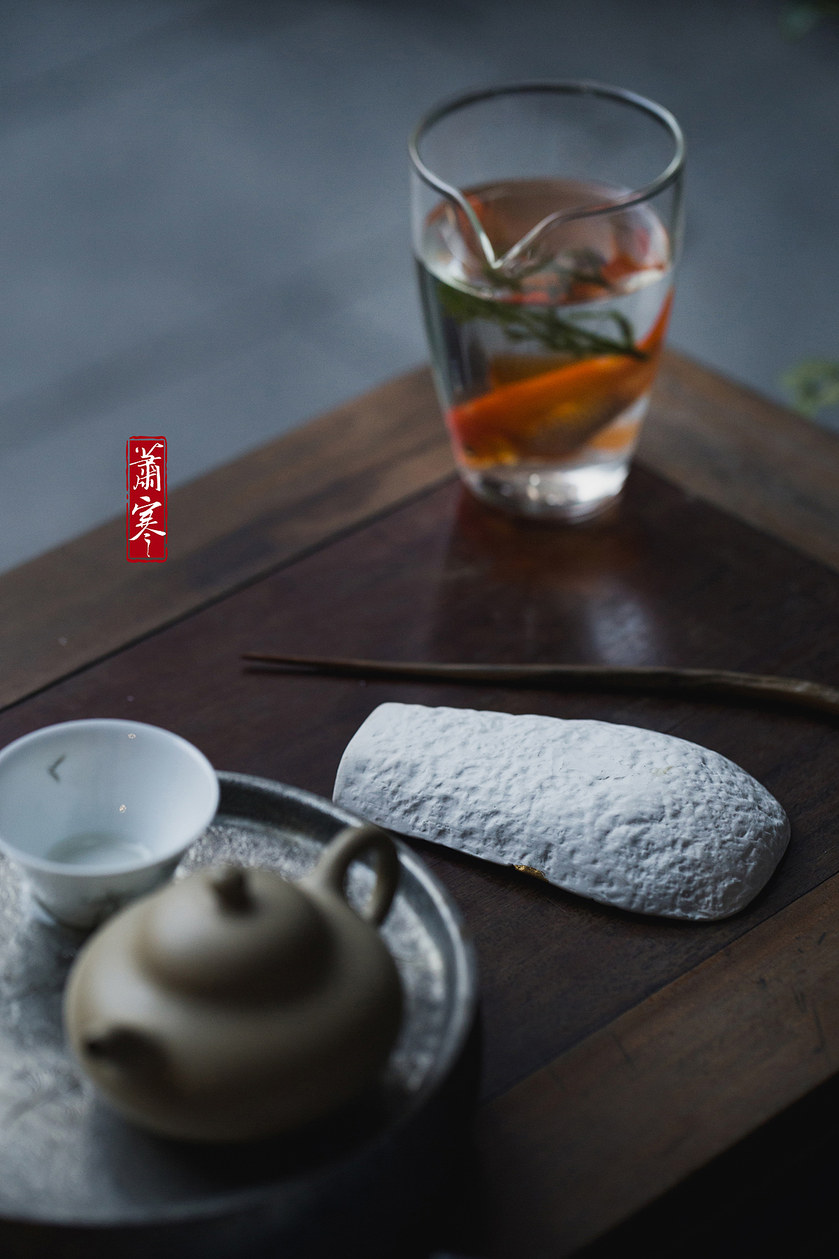 国风静物摄影 | 岁寒，有茶烟。（图ZMjgzOTkwOTU2） - 产品摄影 - 站酷设计师萧寒Jevil原创素材 - 站酷ZCOOL