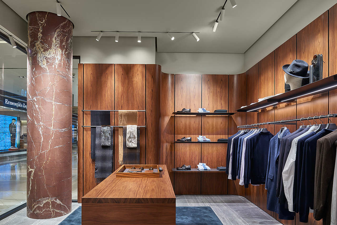 Brioni Store opening Shooting in HK IFC（图ZMTY5MzQ1NDQ0） - 环境/建筑摄影 - 站酷设计师BYBStudio原创素材 - 站酷ZCOOL