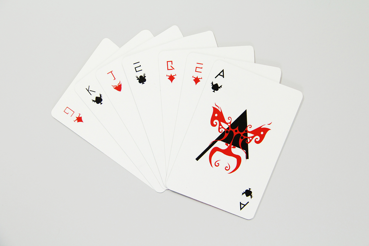 扑克牌设计（图ZMTQ2ODE5MjYw） - 图案 - 站酷设计师Broooo原创素材 - 站酷ZCOOL