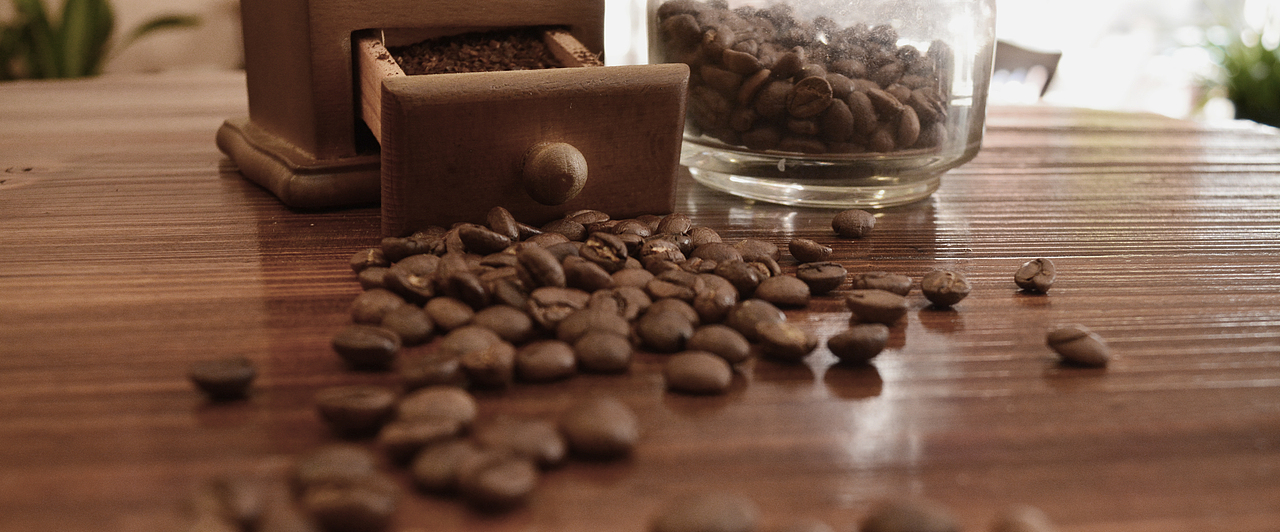 笙南咖啡馆（图ZNjEyMDg0MDA=） - 人像摄影 - 站酷设计师月明闻杜宇原创素材 - 站酷ZCOOL