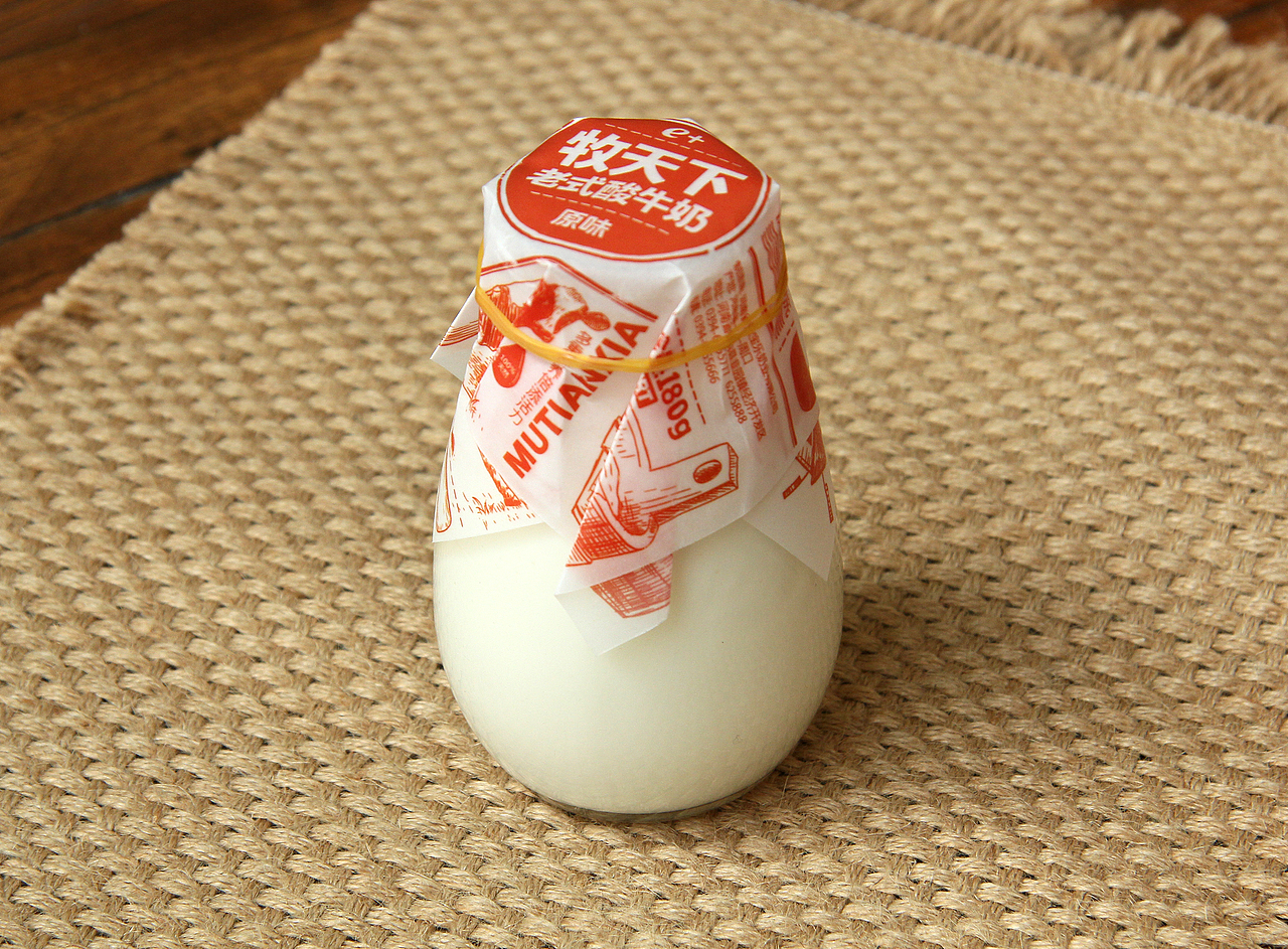 牧天下老式酸奶包装