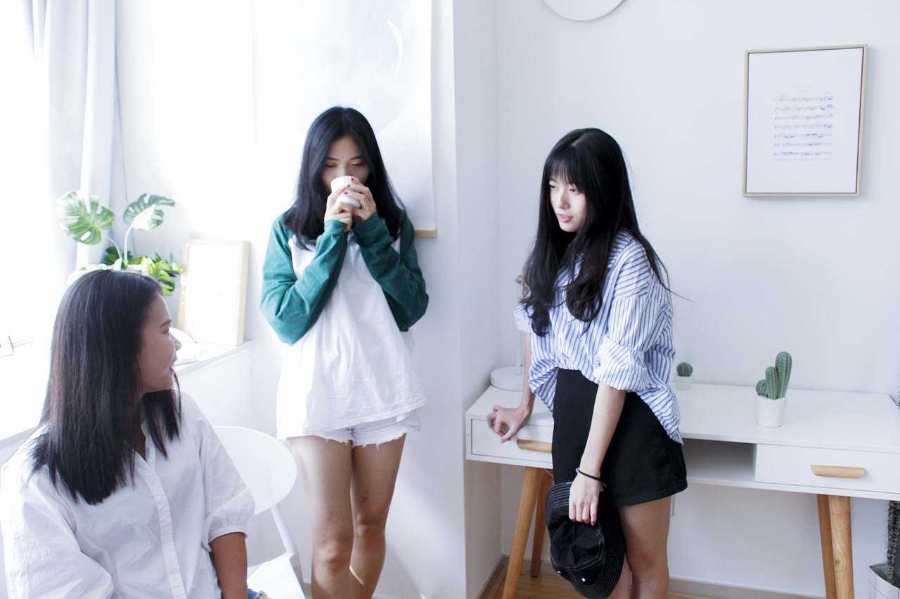 记录一个阳光明媚的日子，与三五好友一起度过（图ZMTI5NDQ3ODky） - 人像摄影 - 站酷设计师是Angigi啊原创素材 - 站酷ZCOOL