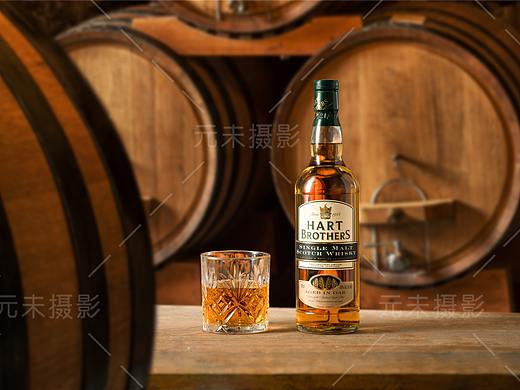 威士忌 产品摄影 