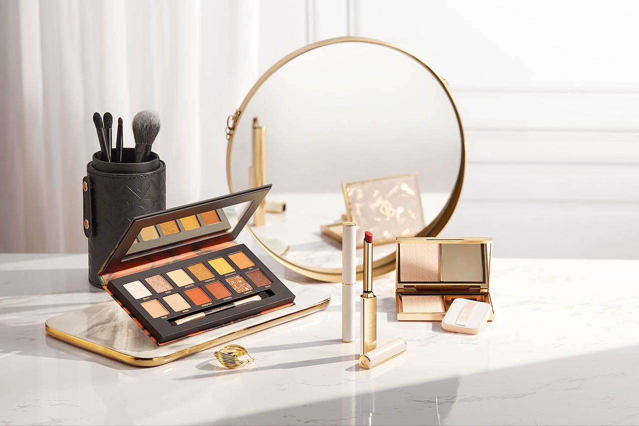 完美日记Perfectdiary 推广图拍摄 美妆静物（图ZMzI4NDUyOTQw） - 产品摄影 - 站酷设计师BuddyLuo原创素材 - 站酷ZCOOL