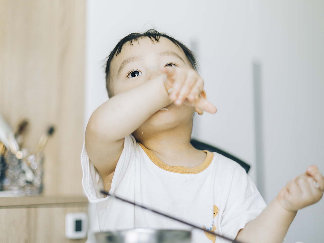 家庭纪实｜干饭！（图ZMjYxNjc3NDUy） - 人像摄影 - 站酷设计师治愈爱捣蛋原创素材 - 站酷ZCOOL