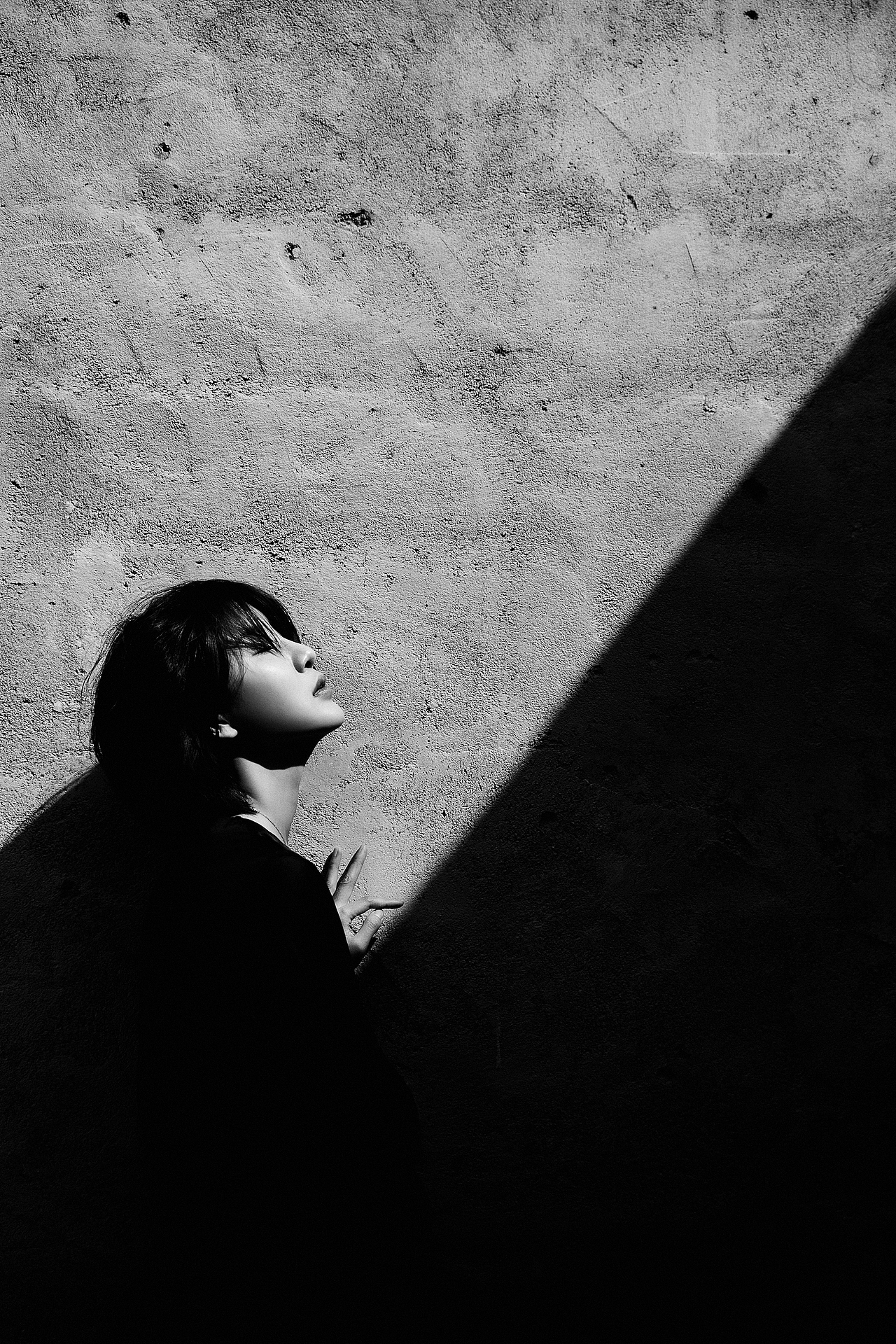 大理-黑白（圖ZMTQ5NjU1MDM2） - 人像攝影 - 站酷設(shè)計(jì)師yangxiaolong原創(chuàng)素材 - 站酷ZCOOL