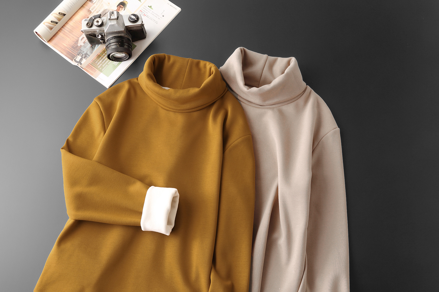 外套 风衣 大衣 服装挂拍 牛仔平铺的图片拍摄展示