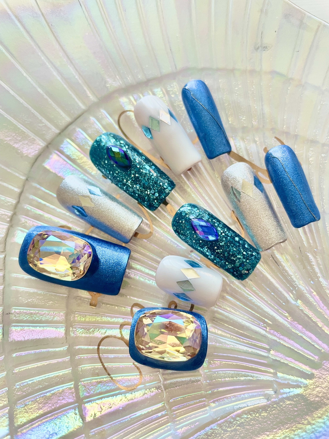 人鱼海滩🧜🏼‍♀️（图ZMzI5MzI2NTgw） - 其他 - 站酷设计师阿斯哒哒原创素材 - 站酷ZCOOL