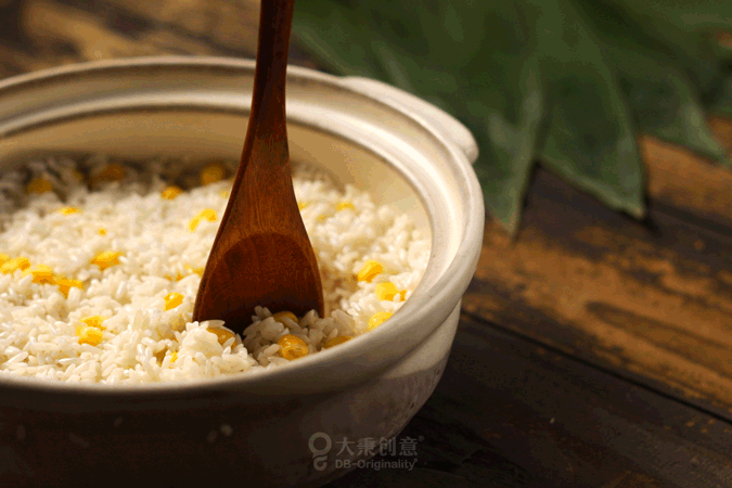 端午包粽子啦！