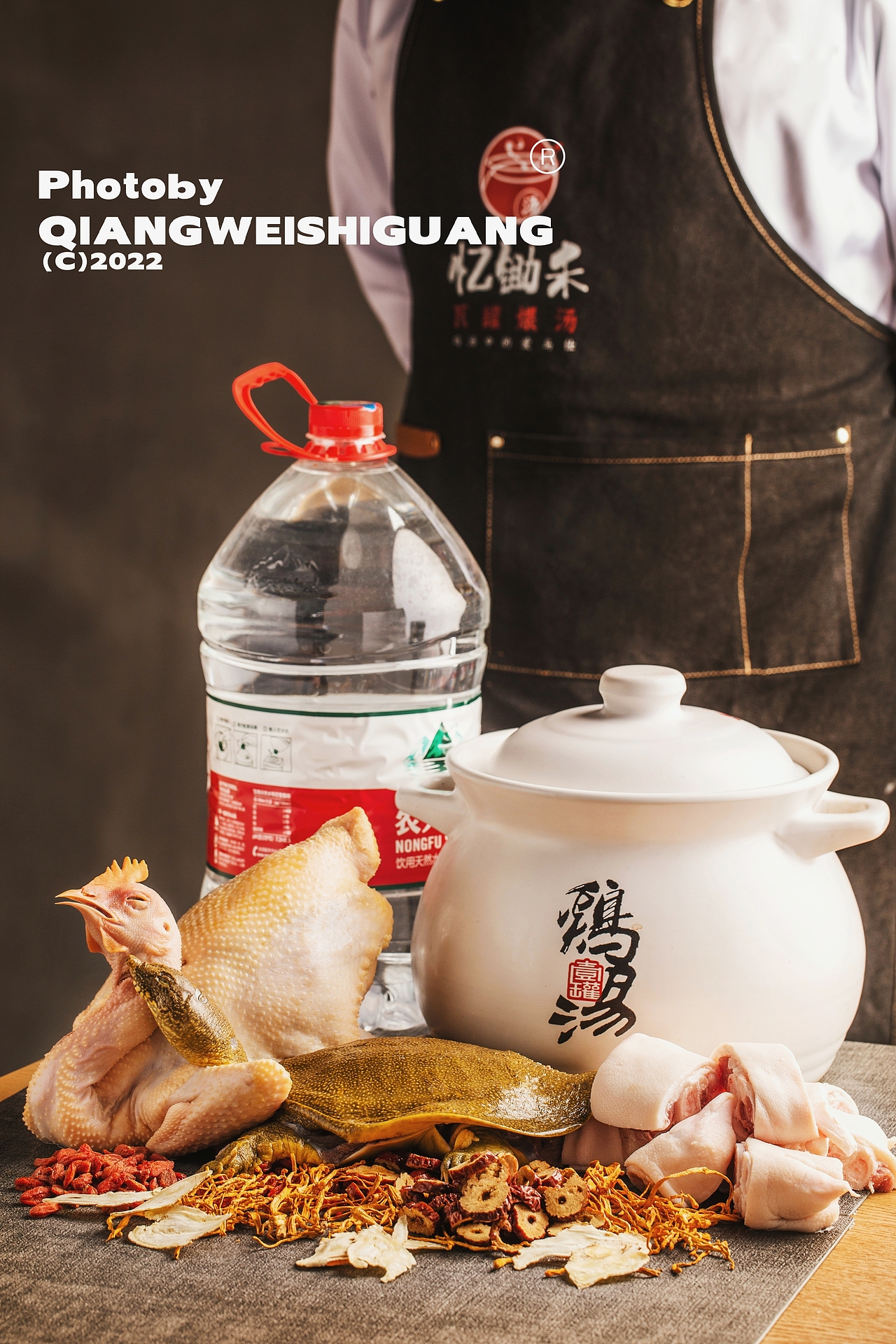 瓦罐煨汤（图ZMzE5MjQyOTA0） - 美食摄影 - 站酷设计师蔷薇食光原创素材 - 站酷ZCOOL