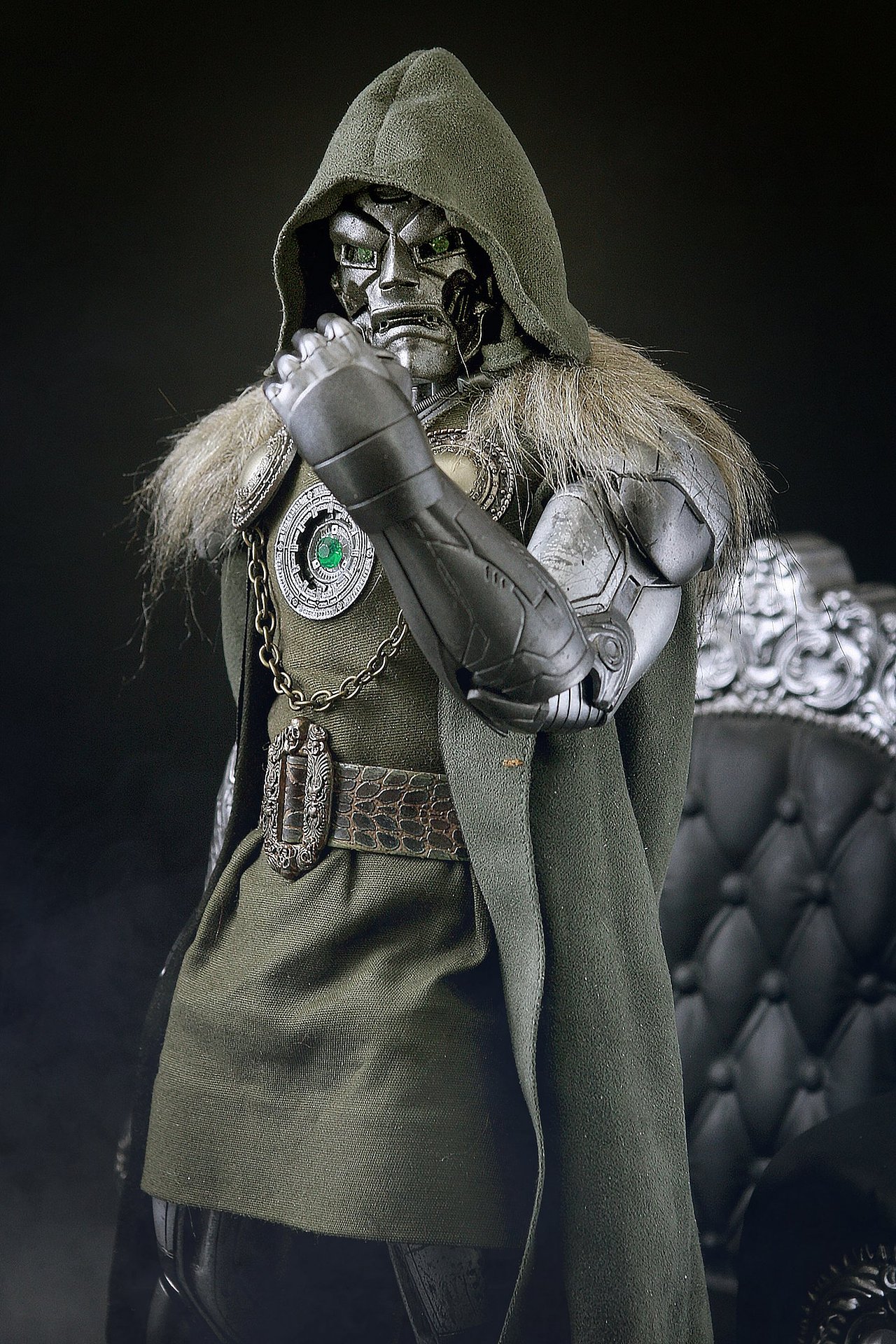 眉间白火的臆造自d之钢铁杜姆博士