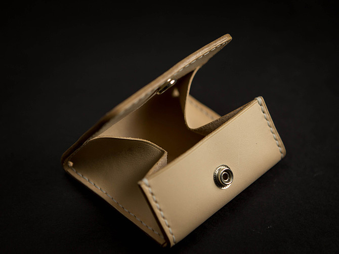 硬轨手工皮具——日记本与零钱包（图ZNzMxNzg2MDA=） - 工艺品设计 - 站酷设计师jeff_wang原创素材 - 站酷ZCOOL