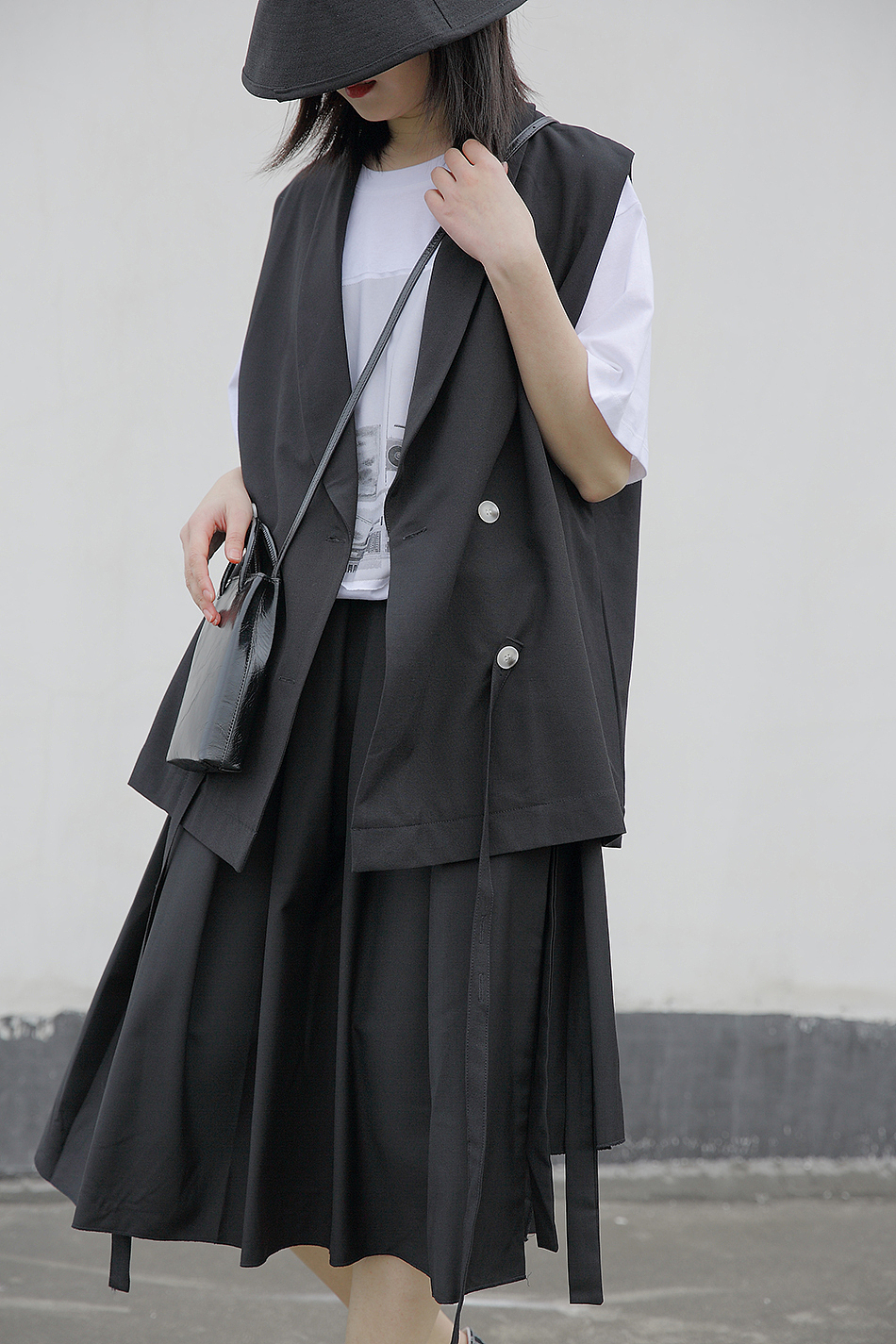 【情绪实验室】品牌 2020 春夏新品上市 LOOKBOOK(图ZMjAxMTE3MTIw) - 人像摄影 - 站酷设计师YONKOS原创素材 - 站酷ZCOOL