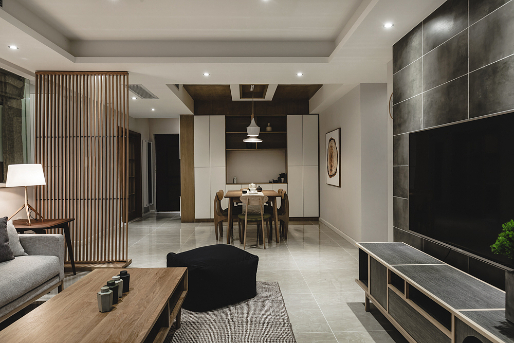 沉静的自然色彩,简洁的线条和块面。
没有精雕细琢,却依然让人向往。<br>“那个叫做家的地方,不需要繁花簇锦,只需要简洁素雅。<br>在那里,简简单单,有你爱的人,有你爱听的欢声笑语,有你熟悉的味道,<br>也就 拥有一切。”