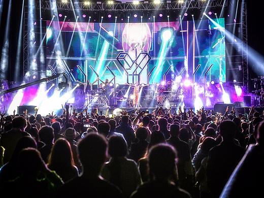 一个人去看了15场演出,今年