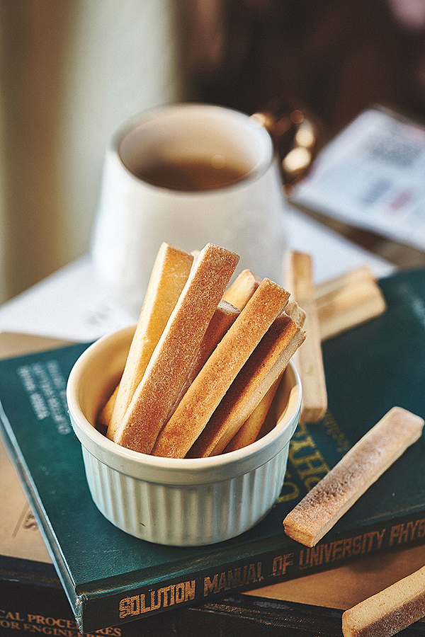 糕点手指饼磨牙棒