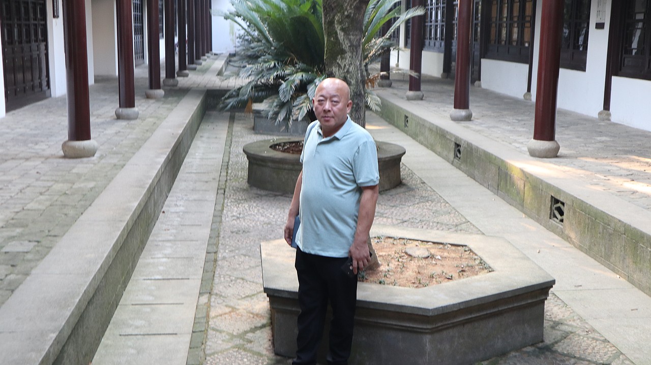 阿味大虾东北代表团长沙游览留念