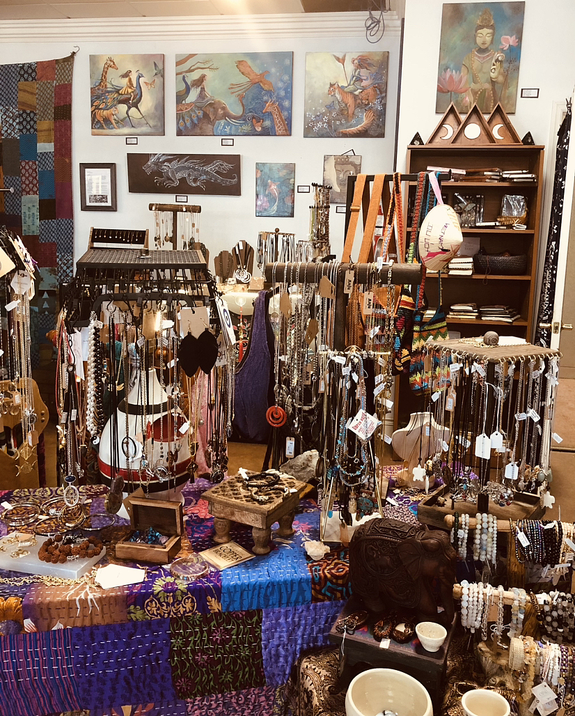 最近在美国卖纯艺术作品（与多家实体店合作）（图ZMzY2OTk4MDI4） - 绘画 - 站酷设计师胖蛇CHER原创素材 - 站酷ZCOOL