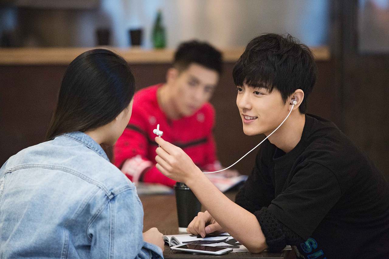 酷狗耳机推广摄影