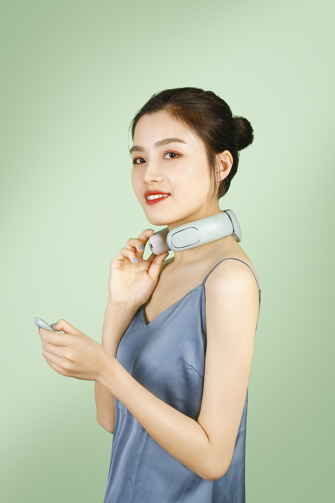 南极人护颈仪拍摄（图ZMjMzMzg4MTY4） - 产品摄影 - 站酷设计师HeyHedy原创素材 - 站酷ZCOOL