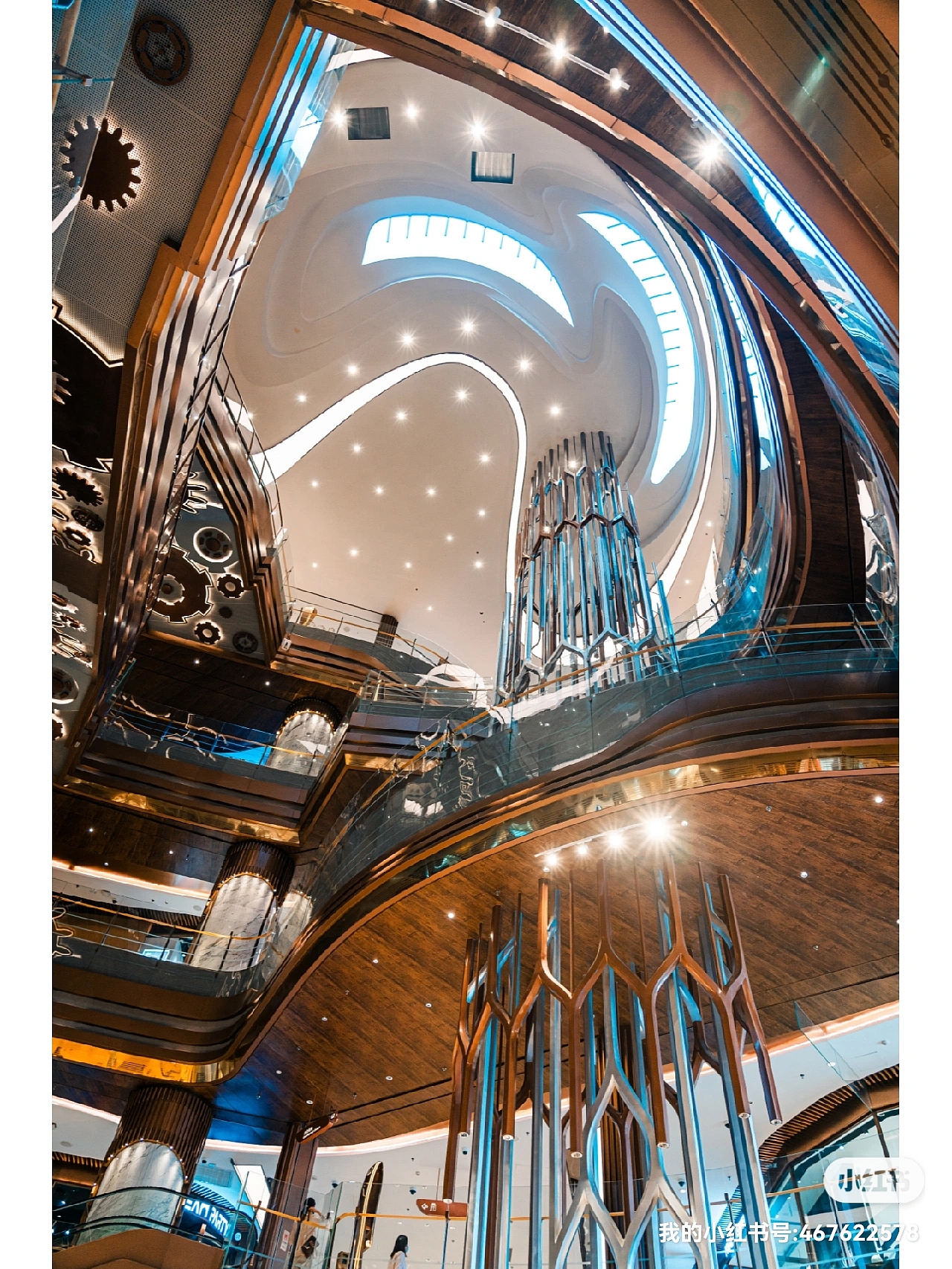 武汉K11室内空间（图ZMzAwODUxMTM2） - 环境/建筑摄影 - 站酷设计师摄影师彭小胖原创素材 - 站酷ZCOOL