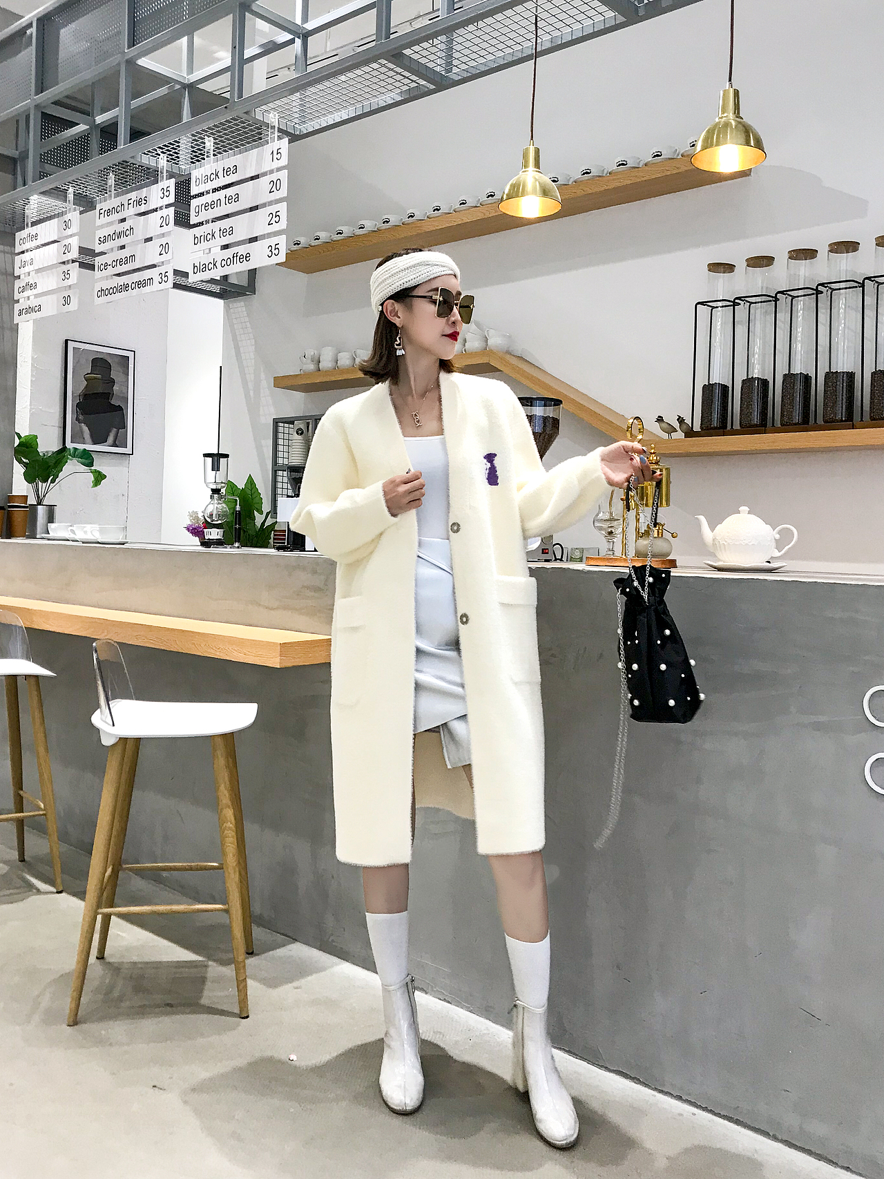 朋盛传媒-瑶瑶毛呢外套拍摄 淘宝拍摄