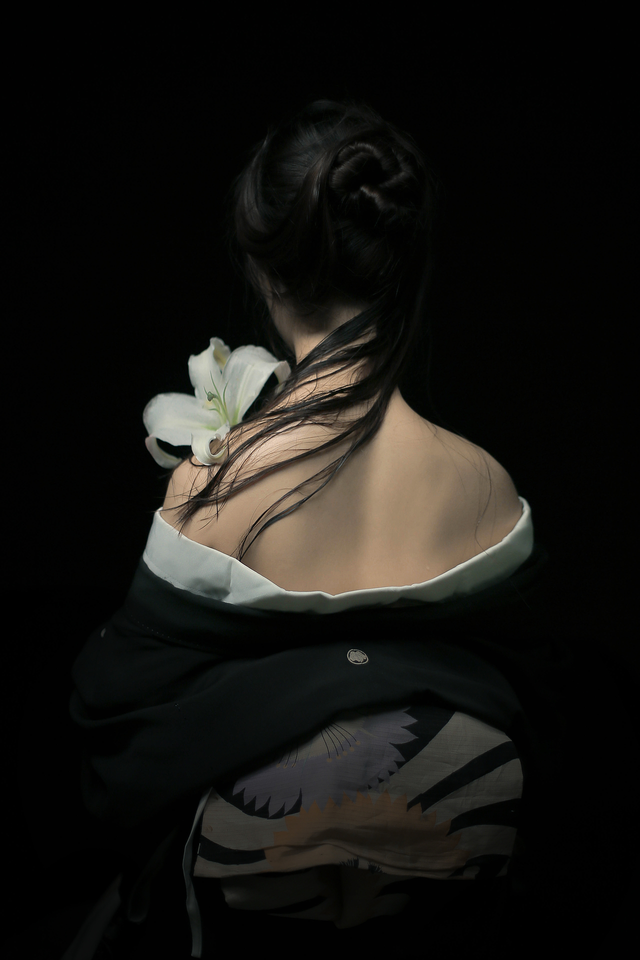 黑夜与百合 个人写真（图ZNDM1MzA2Mjg=） - 人像摄影 - 站酷设计师非常台北婚纱摄影原创素材 - 站酷ZCOOL