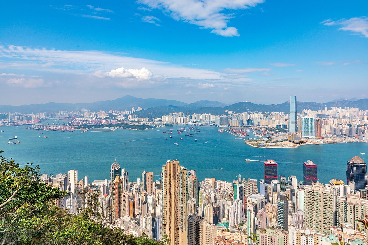 香港太平山顶港岛径1一段中环维多利亚港