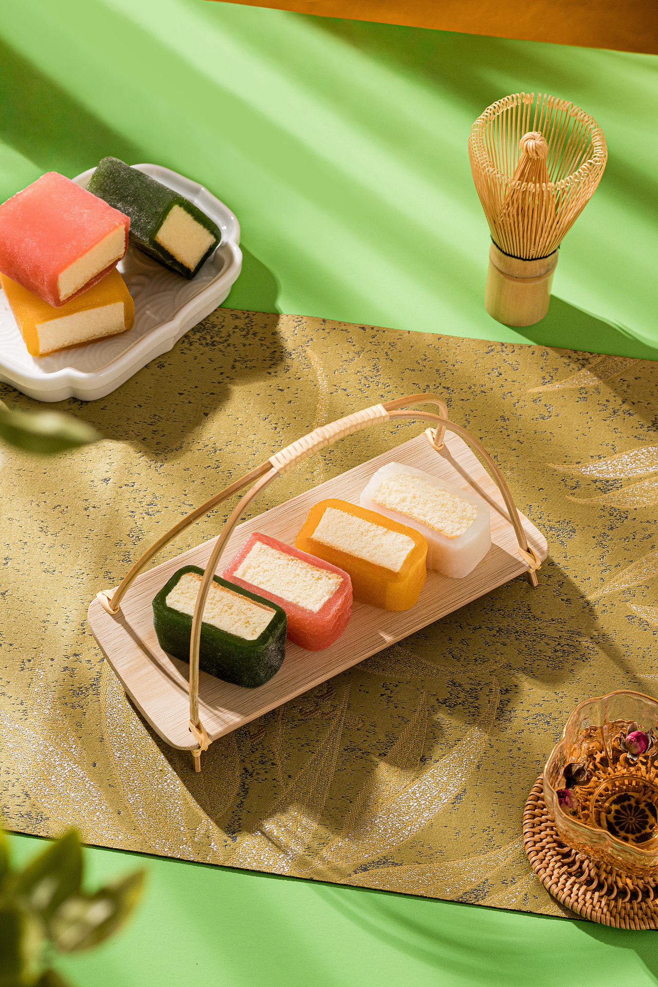 百草味冰雪蛋糕-产品摄影（图ZMjgxMDMwNjUy） - 美食摄影 - 站酷设计师花弗兰克原创素材 - 站酷ZCOOL