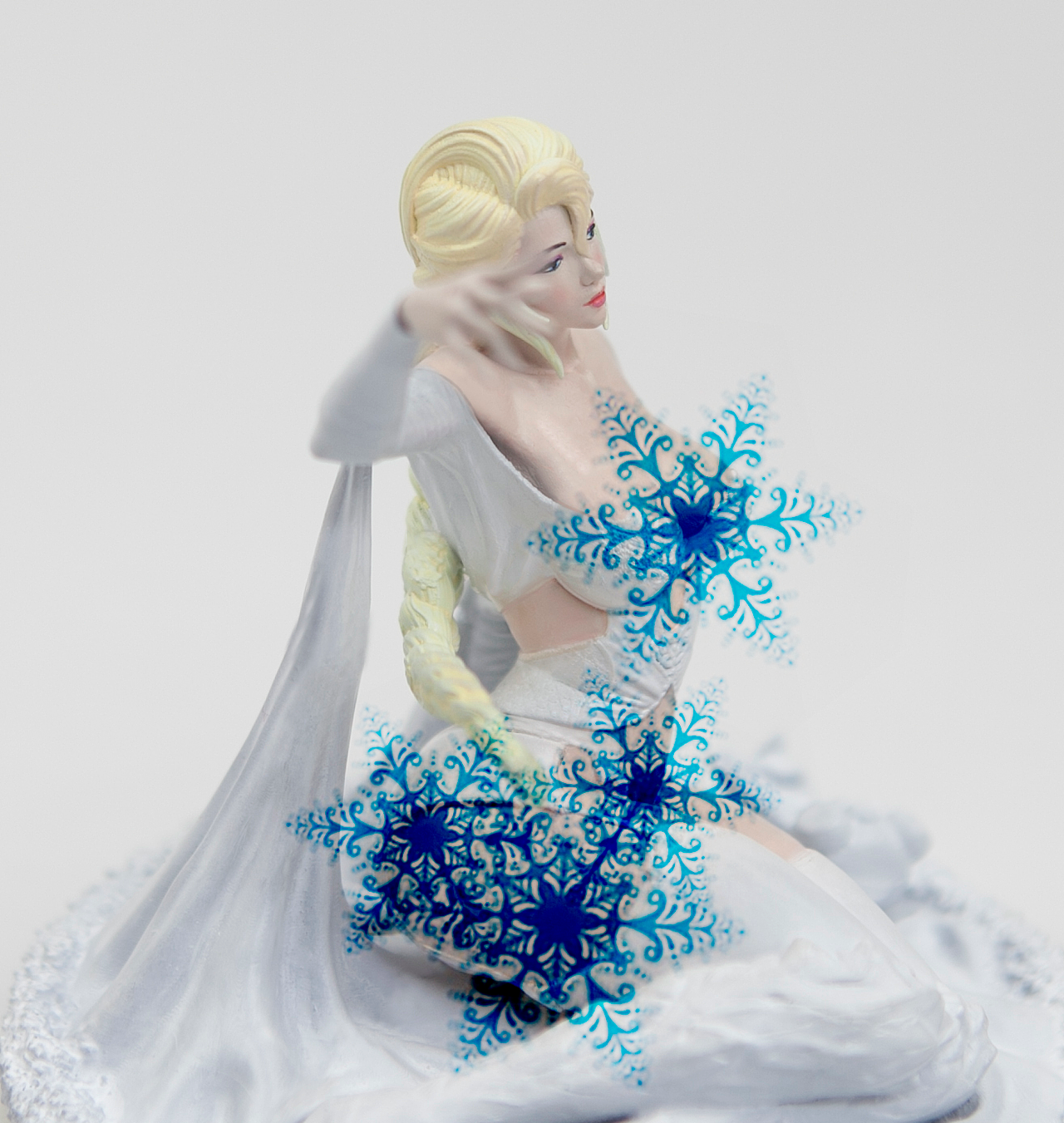 美胸玉肌的艾莎(elsa)《冰雪奇缘2》主角|手工艺|手办/模玩|三月雪婷