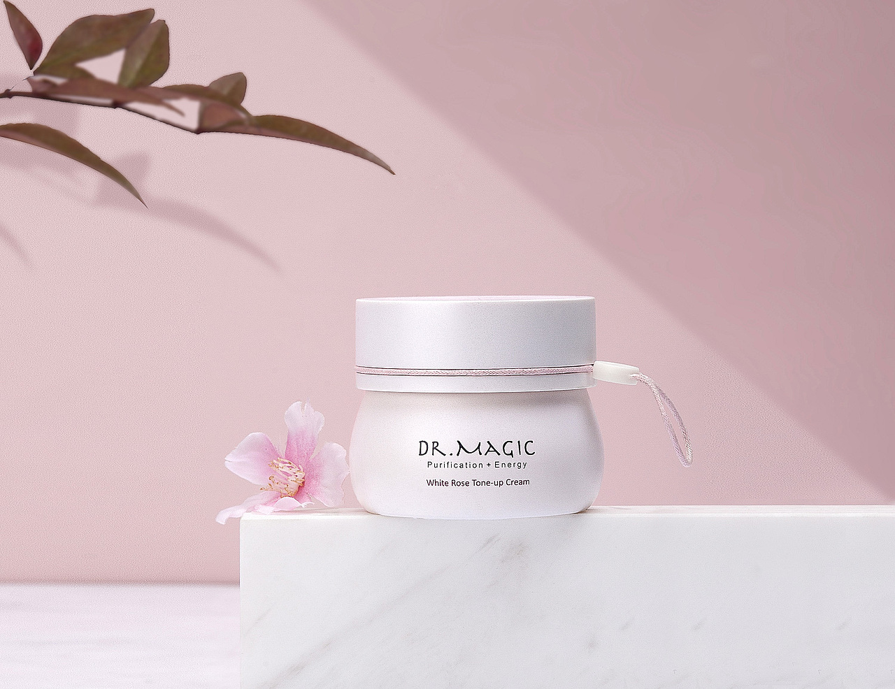 护肤品一组（图ZMTU3NjU5MzM2） - 产品摄影 - 站酷设计师保曼摄影原创素材 - 站酷ZCOOL