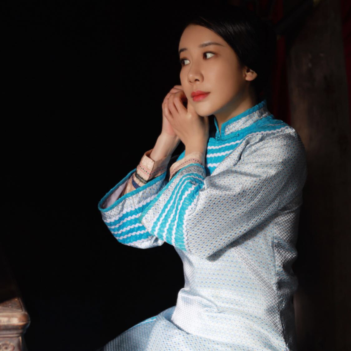 佟玲《神探罗蒙2》剧照