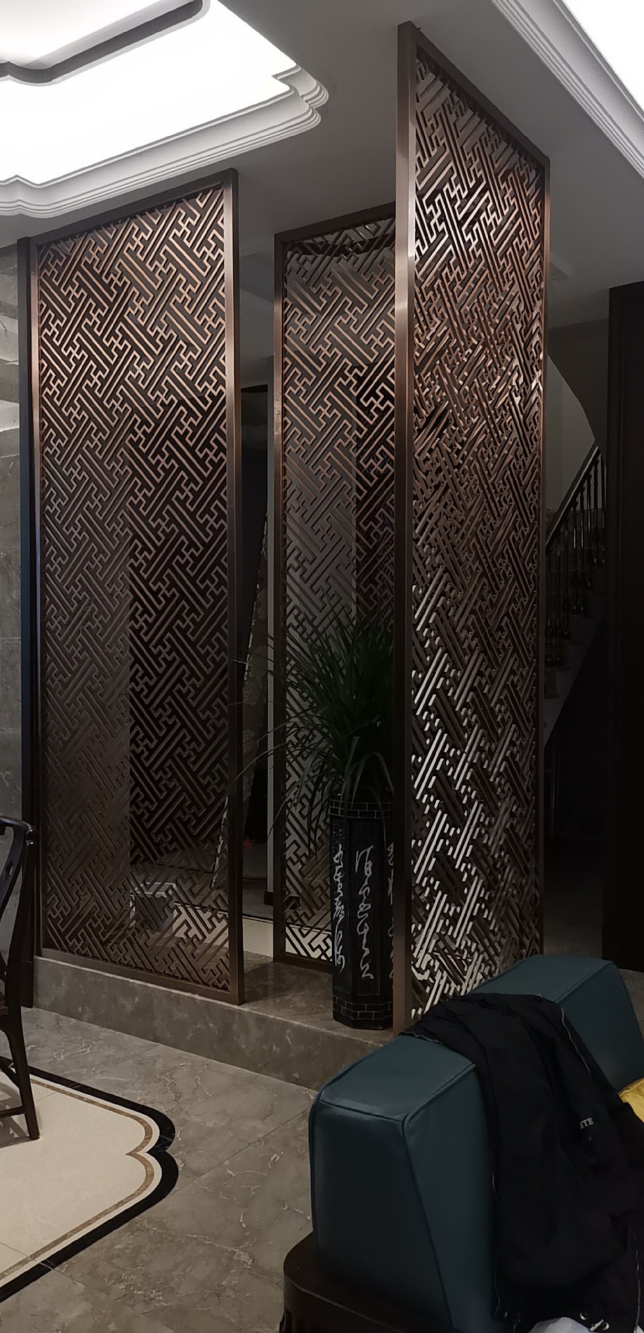 2019初秋新款客厅玄关隔断