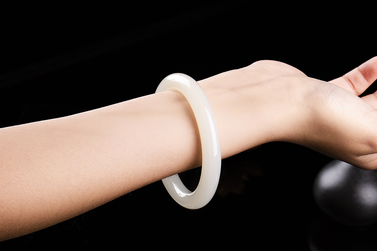 手镯（图ZMTk0MTU2MDI0） - 产品摄影 - 站酷设计师完美创意视觉传媒原创素材 - 站酷ZCOOL