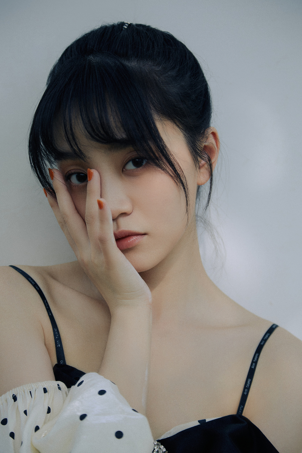 | 艺人拍摄 |李曼妮