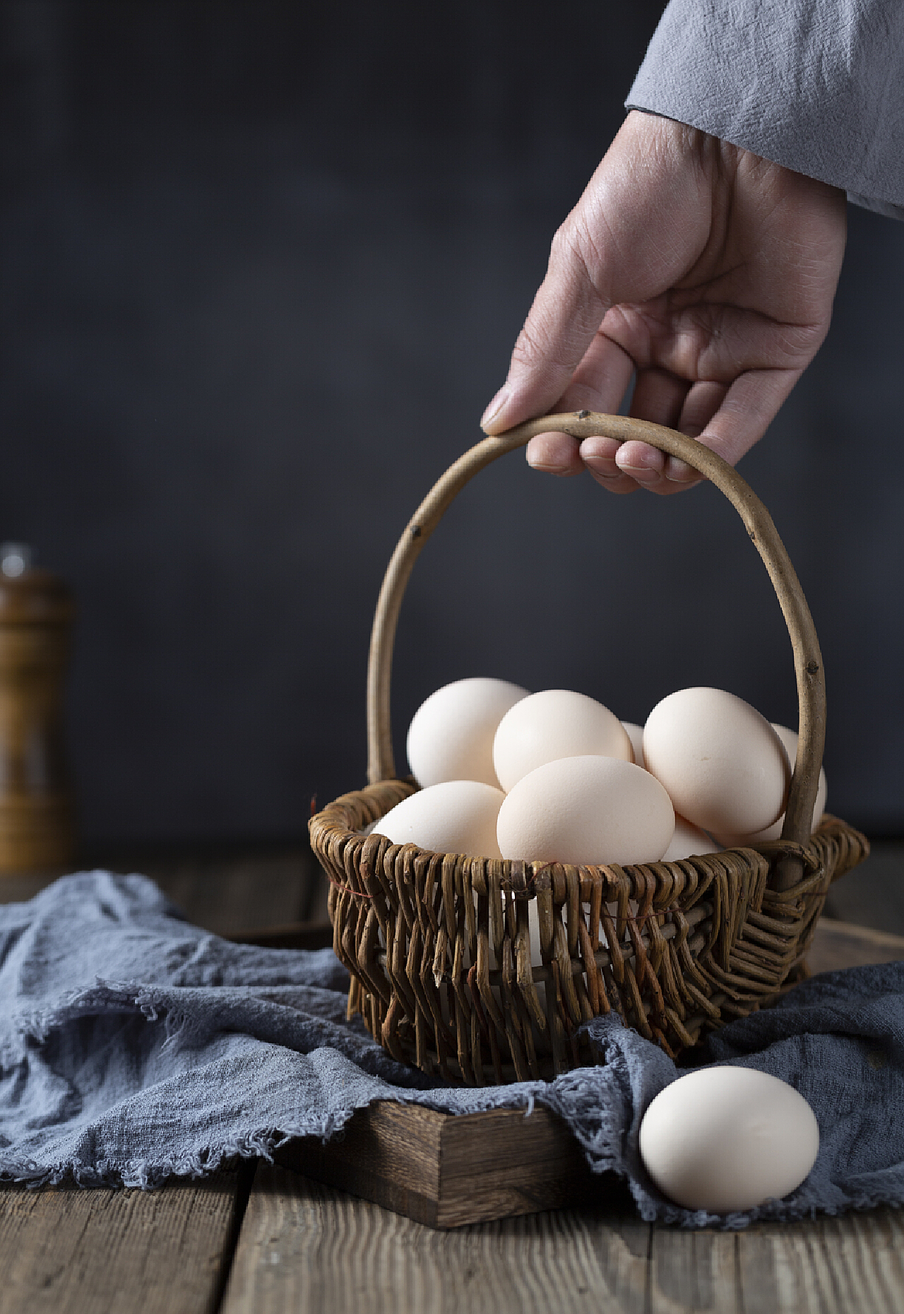煎鹅蛋,煎鹅蛋的家常做法 - 美食杰煎鹅蛋做法大全
