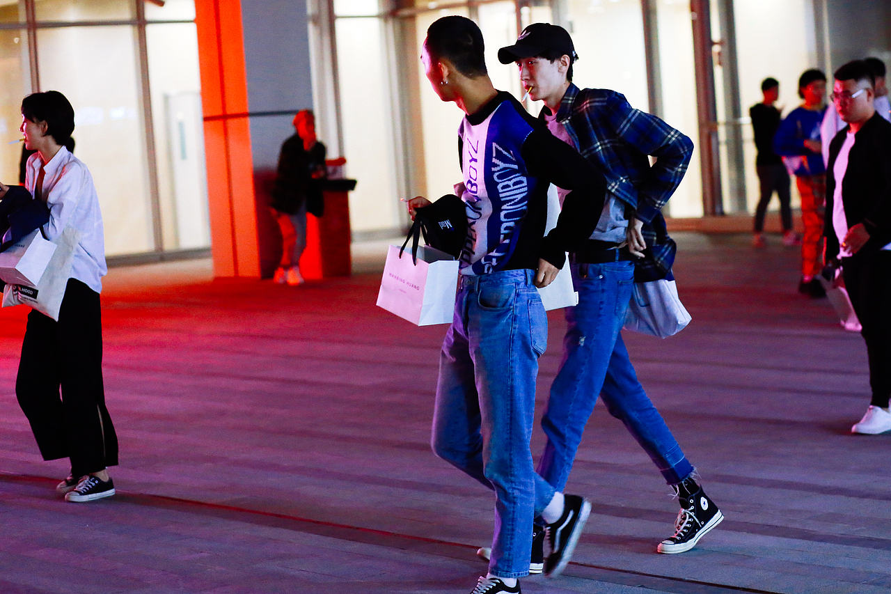 时尚街拍作品回顾(4)/上海时装周（图ZMjk5ODMwNTI0） - 时尚/艺术摄影 - 站酷设计师EasonSin原创素材 - 站酷ZCOOL