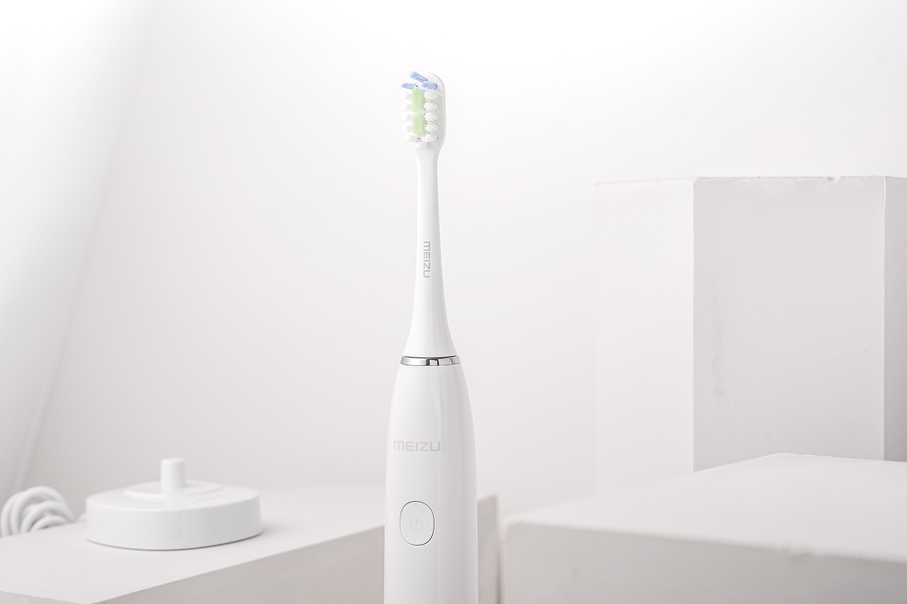 魅族防飞溅声波电动牙刷