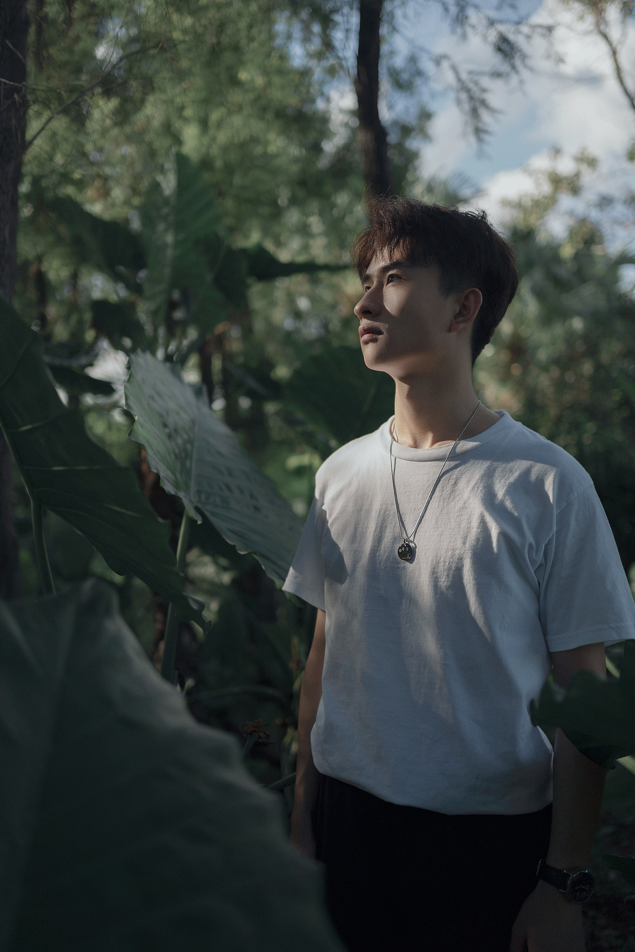 男生公园清新写真,拍出女友视角