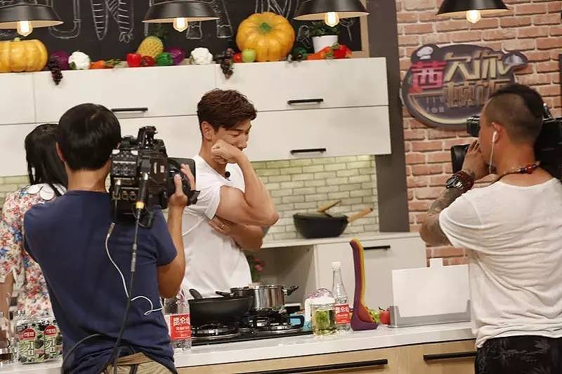 茜你一顿饭 舞台设计（图ZMTQ3MzU1Mjcy） - 舞台美术 - 站酷设计师廖亚承原创素材 - 站酷ZCOOL