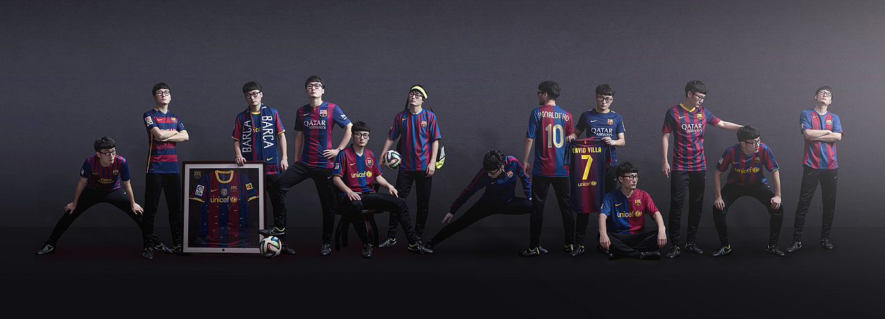 FC RUNS润志珠宝足球俱乐部一周年纪念画册设计（图ZNTA5MDIwNjA=） - 书籍/画册 - 站酷设计师树多村光原创素材 - 站酷ZCOOL